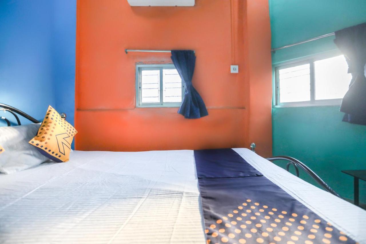 Spot On 69078 New Maa Tara Guest House Калькутта Экстерьер фото